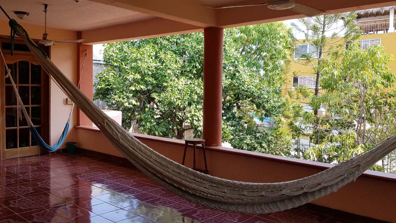 Villa Mango Hostel Пуерто Ескондидо Екстериор снимка